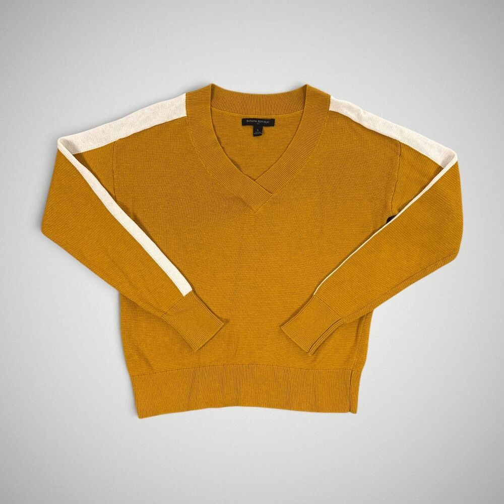 Banana Republic Women's Mustard Yellow V-Neck Sweater Long Sleeve Knit Sz Sm